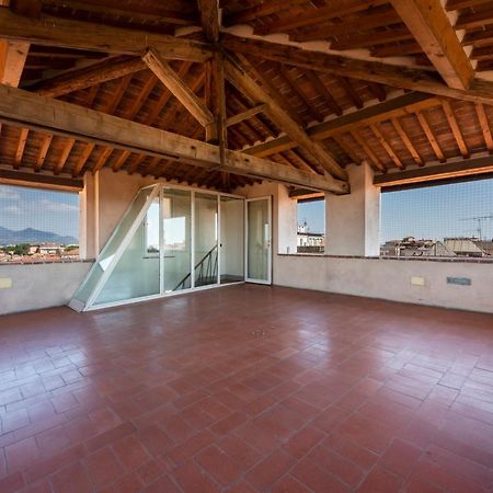 Апартаменты Nella Torre Del Poschi Penthouse With Roof Terrace Пиза Экстерьер фото